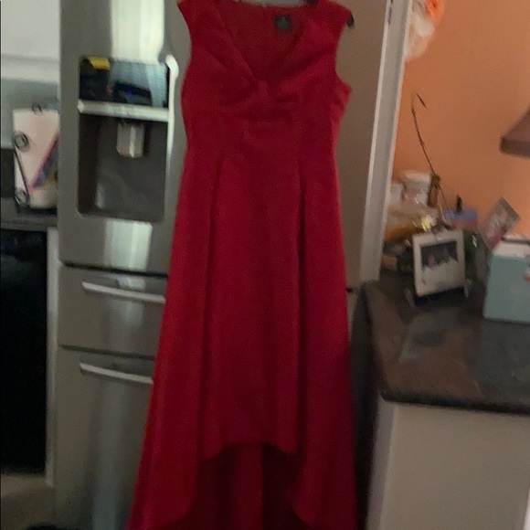 Dress. Adrianne Papell - Picture 2 of 2